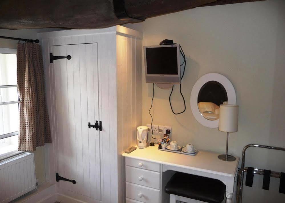 The George Inn Lower Brailes Экстерьер фото